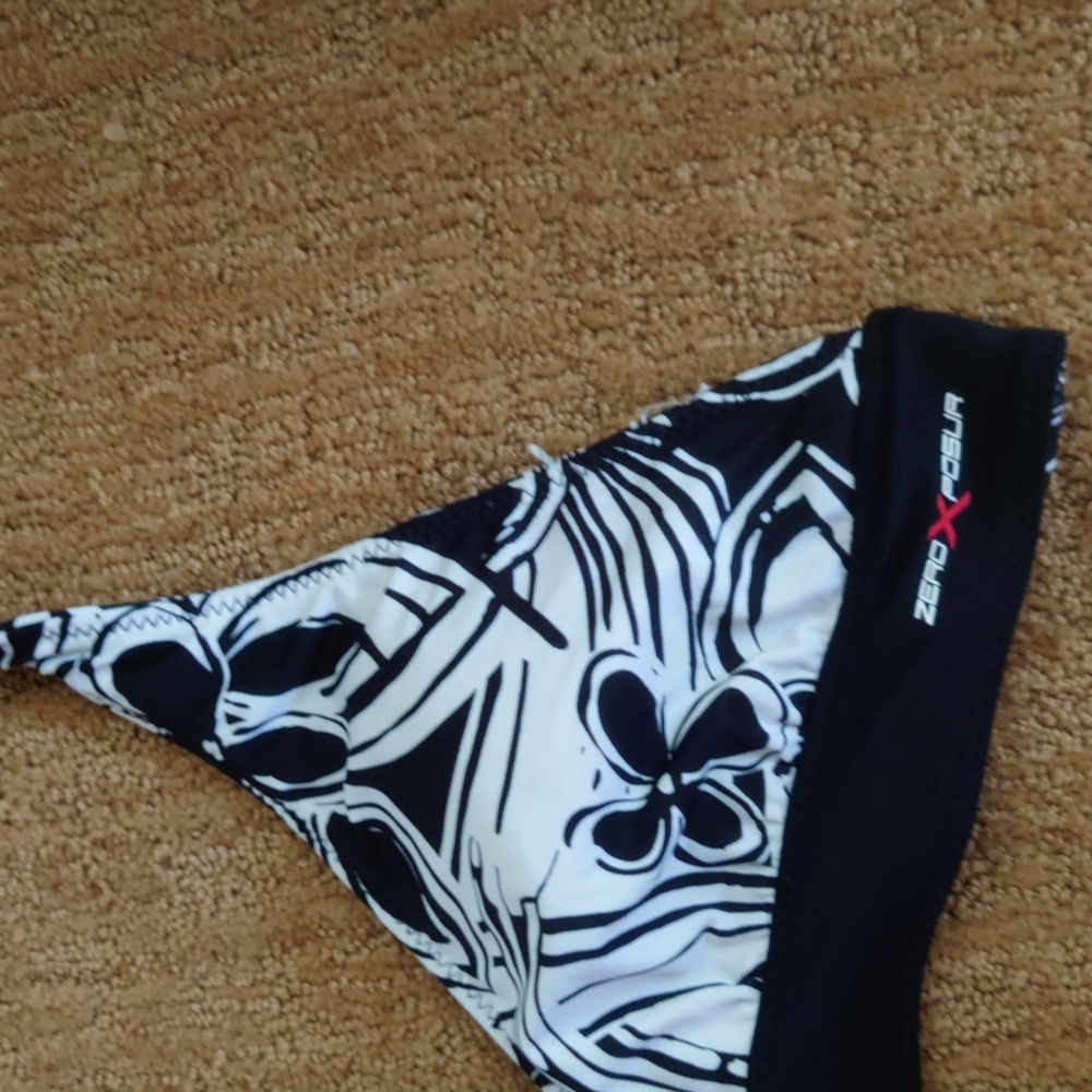 Zero X Posur Bikini Top View 2
